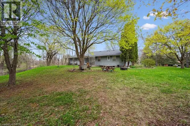 39 BANNOCKBURN Road Kitchener, Ontario in Land for Sale in Kitchener / Waterloo - Image 8