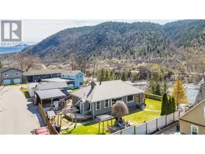 Located in the sought-after Shaver’s Bench neighbourhood of Trail, this 4-bedroom, 2-bathroom home o...