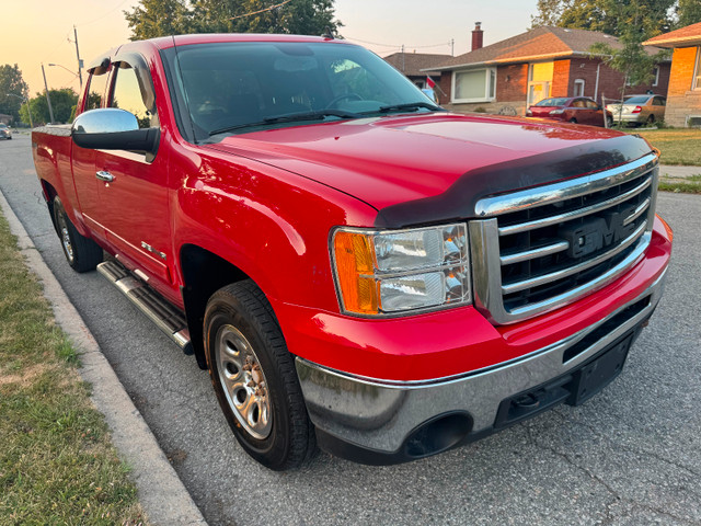 2013 GMC Sierra. LT. 4X4. Great truck. CERTIFIED, WARRANTY in Cars & Trucks in City of Toronto - Image 2