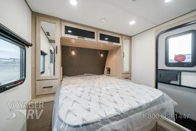 2026 Grand Design Imagine XLS 25RLE in Travel Trailers & Campers in Kelowna - Image 19