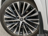 * 8-speed automatic transmission and standard AWD * 14-inch touchscreen with wireless Apple CarPlay... (image 8)