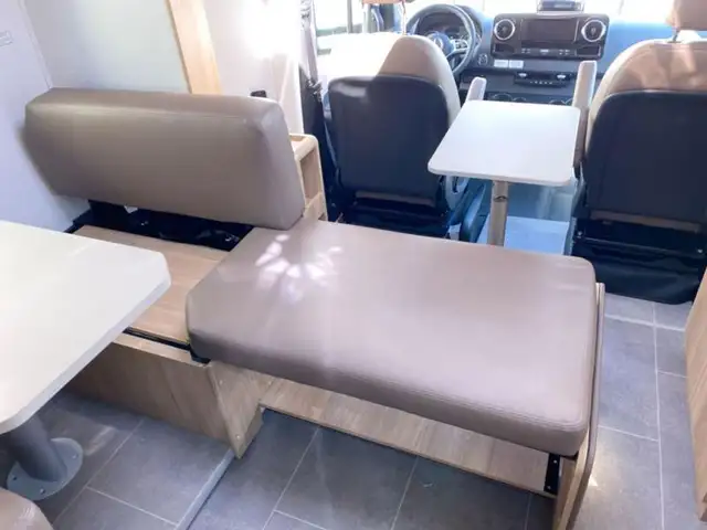 2026 Leisure Travel Unity U24CB in RVs & Motorhomes in Bedford - Image 24