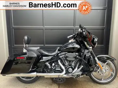 2015 Harley-Davidson FLHXSE - CVO™ Street Glide™ View Carfax Report Price Includes $10 VSA Transacti...