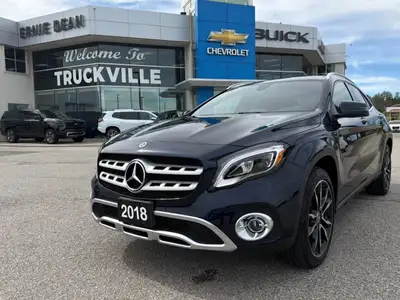 Low Km Trade In, AWD, Panoramic Roof, Leather Heated P/Seats, Super Clean, Very Well Maintained, Com...