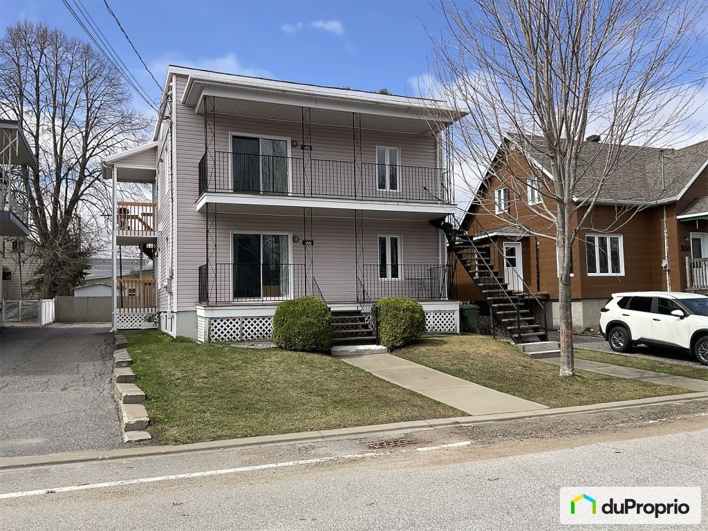 $349,000 - Duplex for sale in Donnacona — photo 1