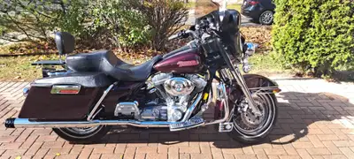 05 Harley. One owner. Pre saftied and brand new tires. Bike is in immaculate condition.1450 CC's,106...