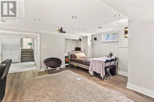 1230 WOOD Place Oakville, Ontario in Houses for Sale in Oakville / Halton Region - Image 41