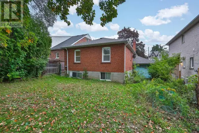 MAIN - 128 BOGERT AVENUE Toronto (Lansing-Westgate), Ontario in Long Term Rentals in City of Toronto - Image 22