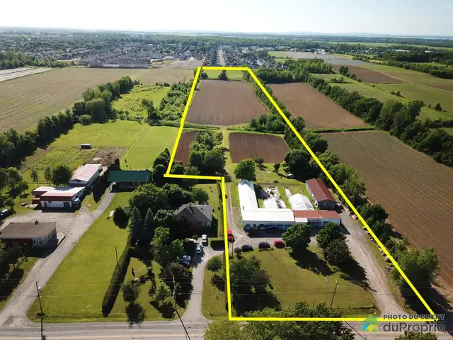 $1,350,000 - Arable Land for sale in Mercier62864753499521121