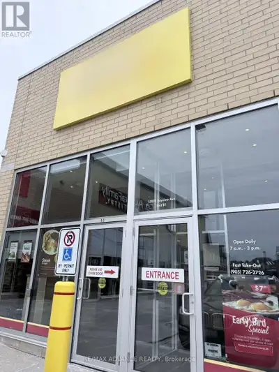 Exceptional Turn-Key Breakfast & Lunch Restaurant for Sale! Welcome to a well-established and belove...