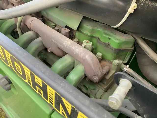 1993 John Deere 4WD Tractor 8770 in Farming Equipment in Edmonton - Image 16