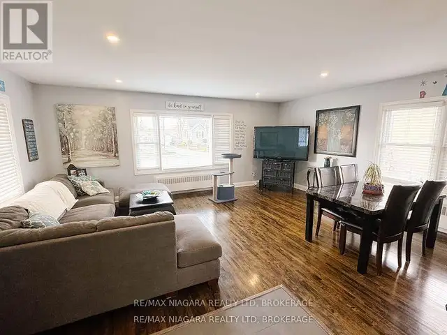 147 LINWOOD AVENUE Port Colborne (Sugarloaf), Ontario63006664288259121