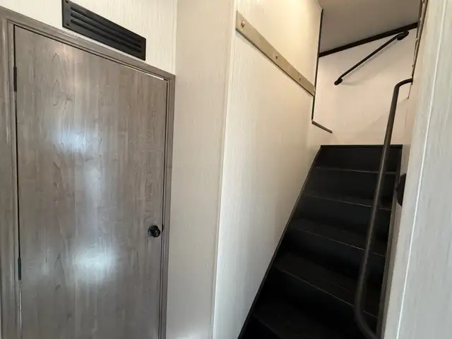 2022 Forest River Cedar Creek Cottage 40CDL in Travel Trailers & Campers in St. Albert - Image 21