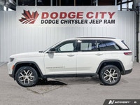 This Jeep Grand Cherokee delivers a Regular Unleaded V-6 3.6 L/220 engine powering this Automatic tr... (image 1)