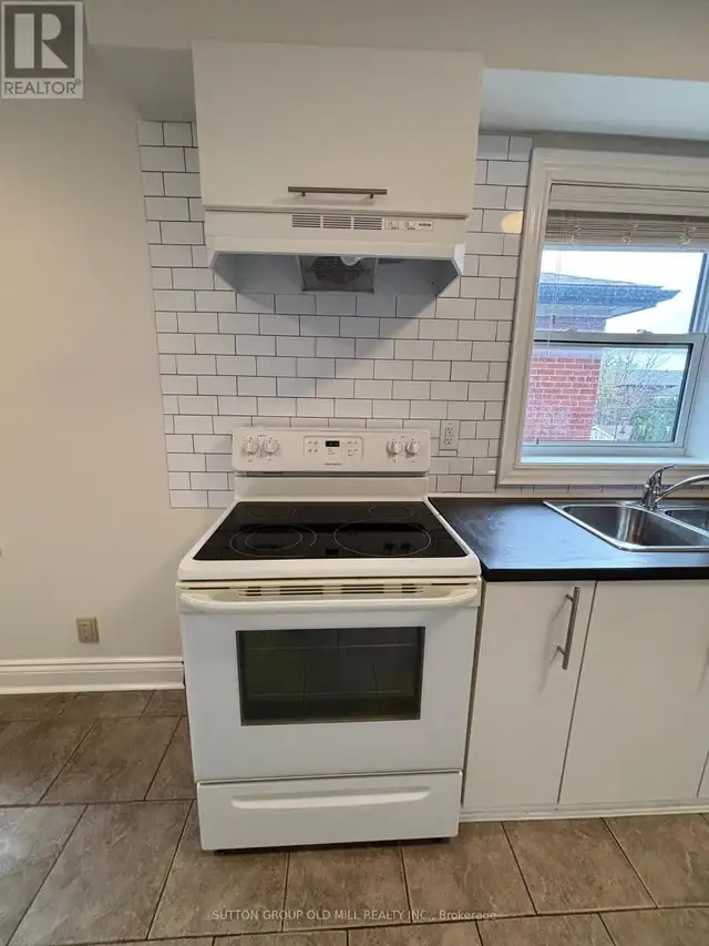 UPPER - 85A EVANS AVENUE Toronto (Mimico), Ontario in Long Term Rentals in Mississauga / Peel Region - Image 18