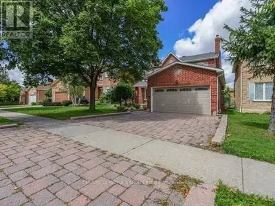 Entire Property for Lease ((Includes unfinished Bsmt)) This spacious Detached Home features 4 bedroo...
