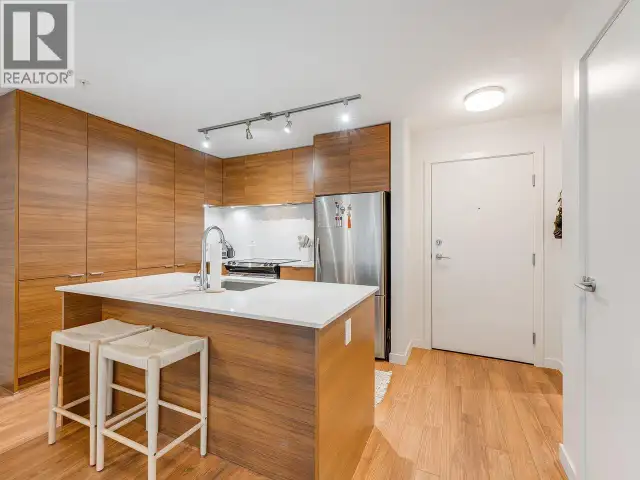 313 1677 LLOYD AVENUE North Vancouver, British Columbia in Houses for Sale in North Shore - Image 5