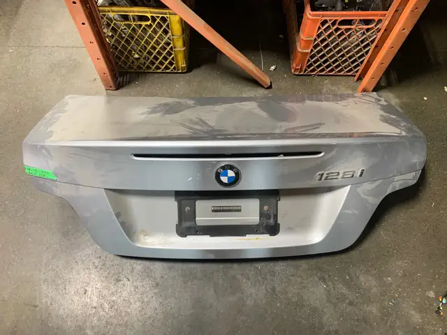 BMW 235 AUDI A5 NISSAN FORD MERCEDES HYUNDAI TRUNK LID TAILGATE in Auto Body Parts in Mississauga / Peel Region - Image 3