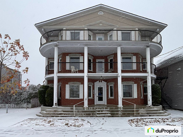 $3,200,000 - 6 units or more for sale in Joliette dans Maisons à vendre  à Laval/Rive Nord