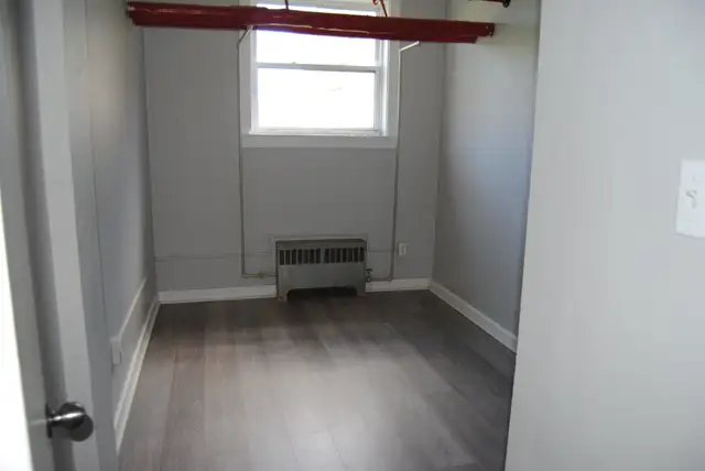 Beautiful Historic Building in Long Term Rentals in Bedford - Image 6