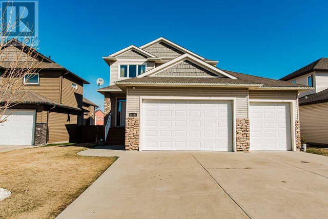 10222 154 Avenue Rural Grande Prairie No. 1, County of, Alberta in Houses for Sale in Grande Prairie - Image 2