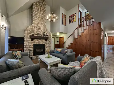 Superbe chalet/maison semi-rustique près du centre de ski : confort, charme et détente Vous rêvez d'...