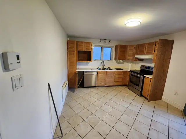 Grand 5 ½ à louer – Emplacement idéal in Long Term Rentals in City of Montréal - Image 11
