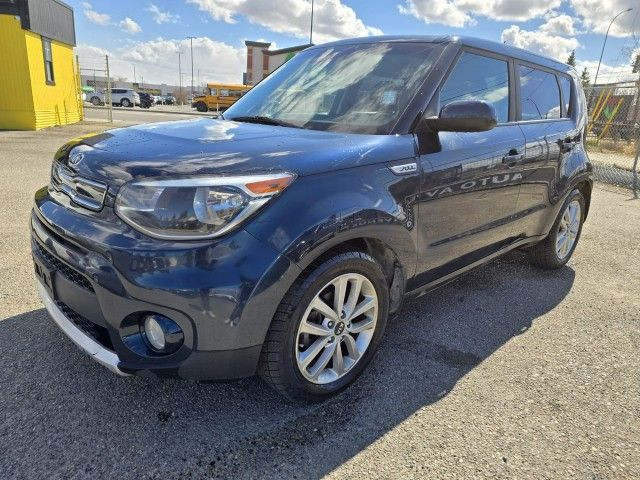 2017 Kia Soul EX - PREMIUM AUDIO SYSTEM in Cars & Trucks in Calgary