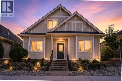 Have you always dreamed of a seaside cottage-inspired home near the ocean? This could be the one. Se...