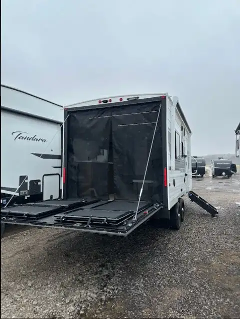 2026 FOREST RIVER SALEM FSX 189RTK in Travel Trailers & Campers in London - Image 4