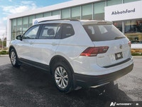 KBB.com 10 Best SUVs Under $25,000. This Volkswagen Tiguan boasts a Intercooled Turbo Regular Unlead... (image 2)