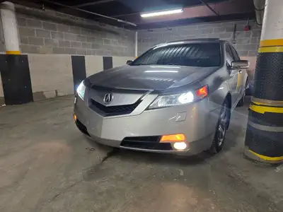 Selling my well-maintained Acura TL. This car has been meticulously cared for, always garage-kept, a...