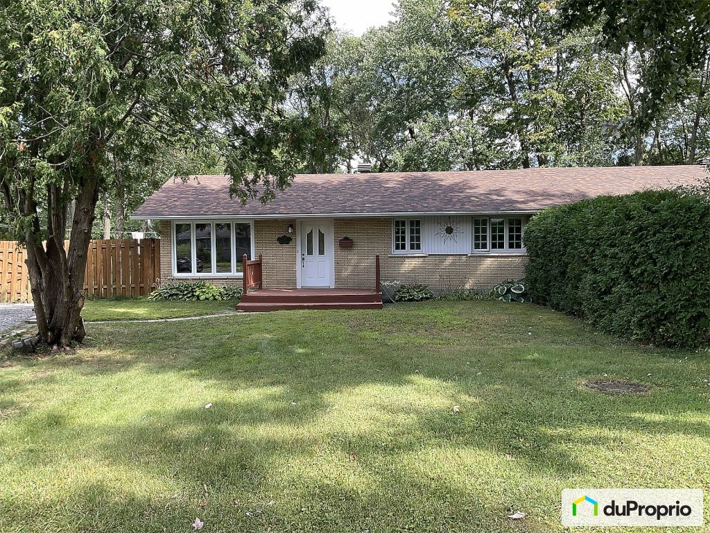 76e avenue Est — photo 1