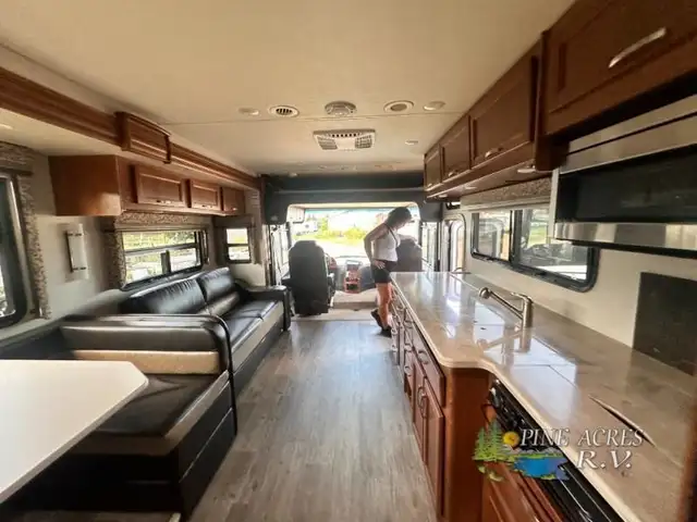 2018 Jayco Precept 35S Washer / Dryer Combo in RVs & Motorhomes in Moncton - Image 48