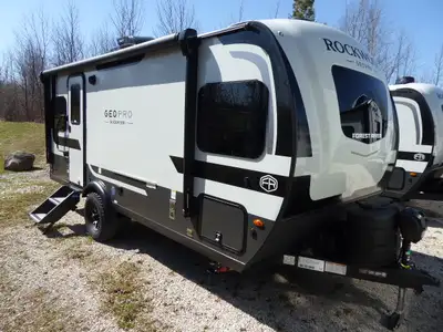 2026 GEO PRO 19RL Price Was $41,495………. SALE Price $40,495 Floor Plan Features Length: 20’ 8” Weight...