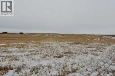 200 Acres of good farmland (approx. 180 cultivated) west of Oyen along Hwy 9 (at Excel). Gently roll...
