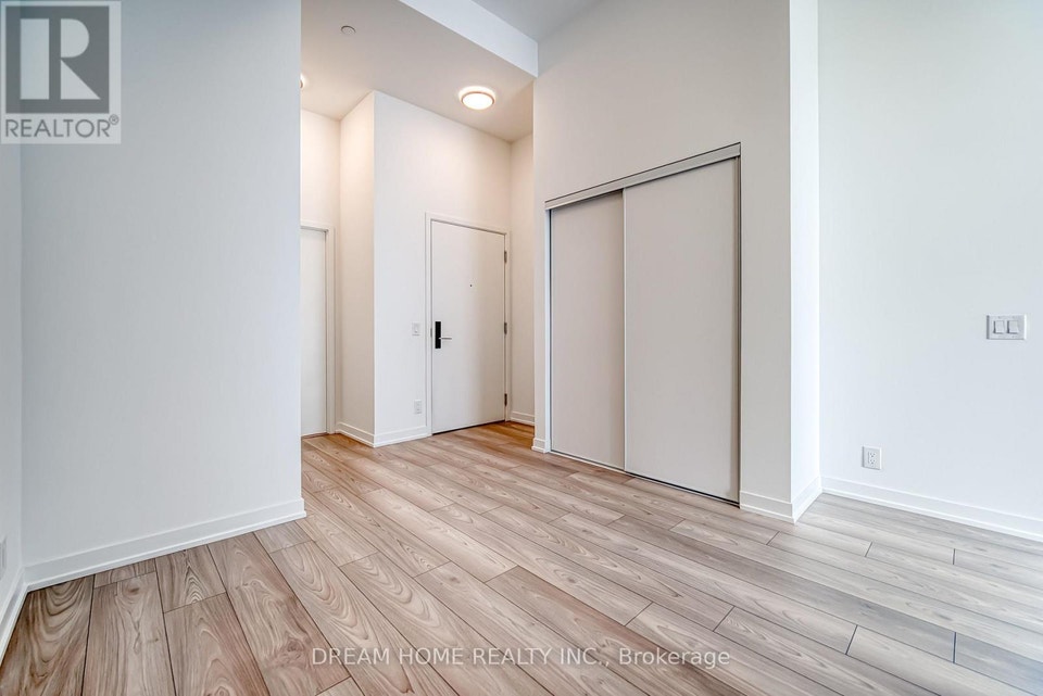 705 - 285 DUFFERIN STREET Toronto (South Parkdale), Ontario 5