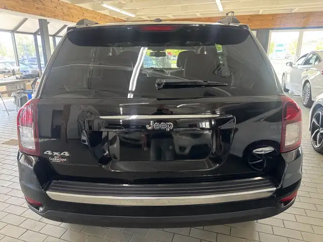 2016 Jeep Compass 4WD 4dr High Altitude in Cars & Trucks in Longueuil / South Shore - Image 5