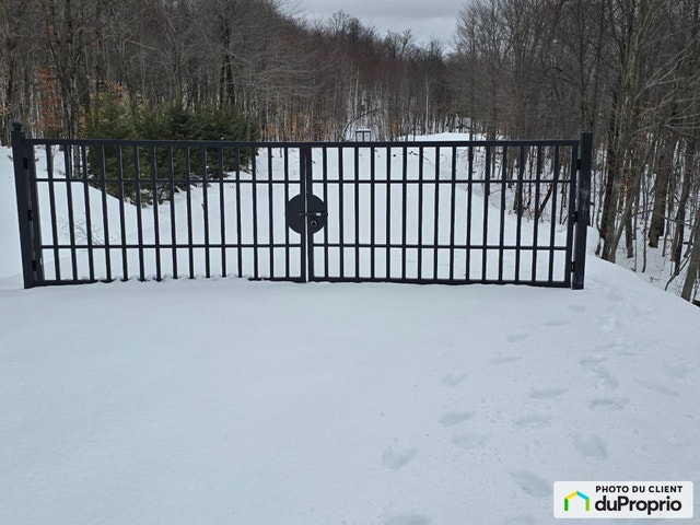 $950,000 - Residential Lot for sale in Val-David — photo 2