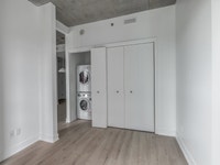 Apartment for rent-logement appartement locatif-1cc-1bd-3.5-3 1/2 1-bedroom/chambre-Quartier des Spe... (image 8)