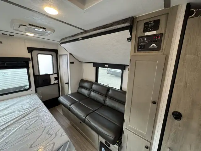 2026 ,Sun Lite,Sunset Park RV 15RBE in Travel Trailers & Campers in Kamloops - Image 8