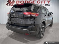 This Nissan Rogue delivers a Intercooled Turbo Regular Unleaded I-3 1.5 L/91 engine powering this Va... (image 4)