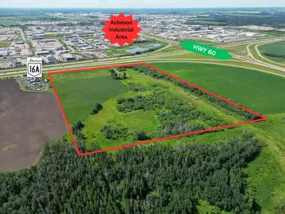 PRIME LOCATION for residential land development!!! Located adjacent to Highways 16 & 60. This 60+/-...