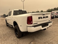 GVWR: 6 350 KG (14 000 LBS),TRANSMISSION: 8-SPEED TORQUEFLITE AUTOMATIC,POWER SUNROOF,IP-MOUNTED AUX... (image 6)