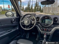 We're excited to offer this capable 2019 MINI Countryman Cooper S. Wireless Phone Connectivity, Uret... (image 8)