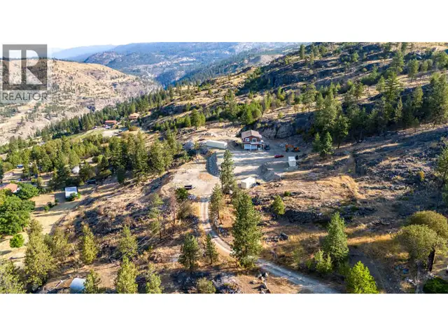 2063 Carmi Road Penticton, British Columbia in Houses for Sale in Penticton - Image 6