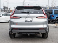 No Accidents - AWD - Sunroof - Perforated Leatherette - Power Liftgate Efficient, refined, and built... (image 7)