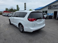"• Power_Steering • Power_Brakes • Power_Windows • Power_Seat • Power_Mirrors • Power_Locks • Power_... (image 2)