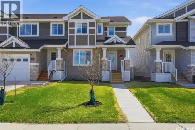 Welcome to 4521 E Keller Ave, a 4 bedroom 3 1/2 bath beautifully finished townhome in the great east...