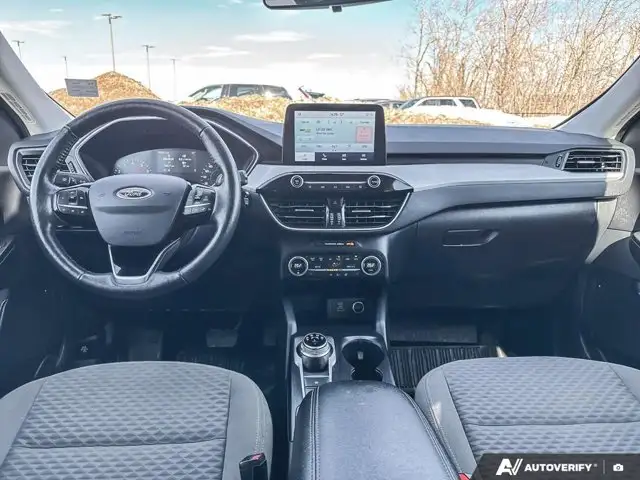 2021 Ford Escape SE | AWD | HEATED SEATS & STEERING | CARPLAY in Cars & Trucks in Edmonton - Image 12